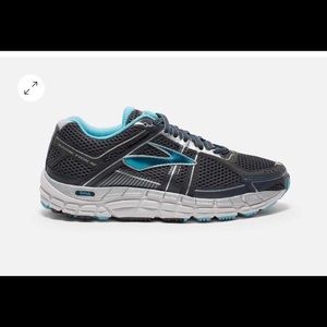 Brooks Addiction 12 women’s running shoes